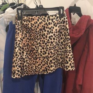 Leopard miniskirt